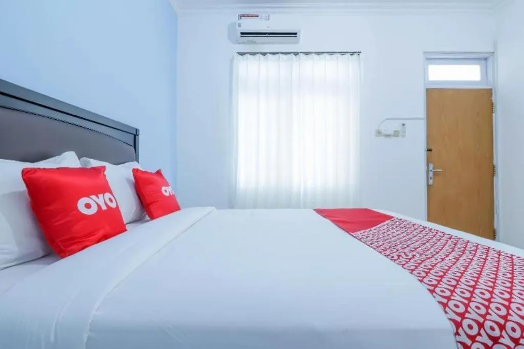 Hotel Oyo 1755 De'Balcon Accomodation Near Ngurah Rai Airport Ubud